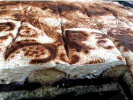 Bezlepkový pudingový zákusok