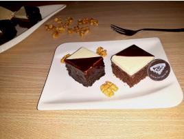 Bezlepkové dvojfarebné kocky 