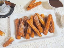 Škoricové “churros” bez lepku s čokoládovou omáčkou