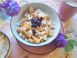 Bezlepkové opekance s tvarohom a orechami